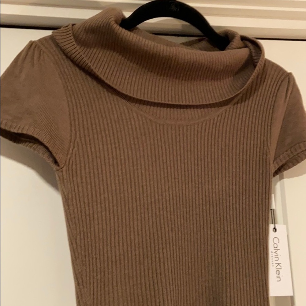 🆕 🌰 Calvin Klein Short Sleeve Dress